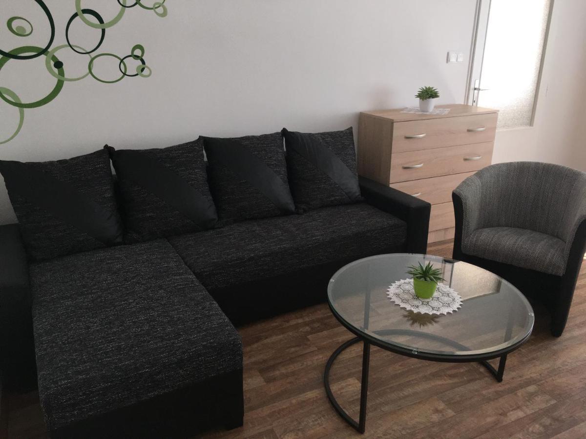 Apartmany Toufar テルチ エクステリア 写真